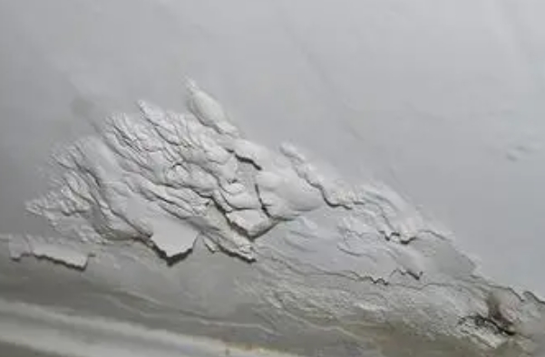 阿克苏地楼顶漏水维修公司分享下阿克苏地卫生间防水层的施工及细部处理。